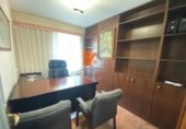 Oficina en venta con 175m² en Santiago de Compostela, Rúa Senra foto