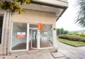 100m² commercial premises for sale in Santiago de Compostela, in the area of A Revolta, Rúa de Sánchez Freire photo