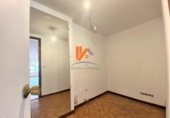 Oficina en venta con 50m² en Santiago de Compostela, en la zona de A Pontepedriña, Avenida de Lugo foto