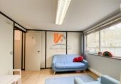 175m² office for sale in Santiago de Compostela, in the area of Cornes, Avenida Romero Donallo photo