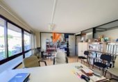 175m² office for sale in Santiago de Compostela, in the area of Cornes, Avenida Romero Donallo photo