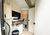 175m² office for sale in Santiago de Compostela, in the area of Cornes, Avenida Romero Donallo photo