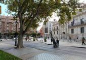 Local comercial en alquiler, traspaso con 220m² en Valladolid, en la zona de Vadillos foto
