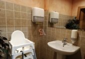 Local comercial en alquiler, traspaso con 220m² en Valladolid, en la zona de Vadillos foto