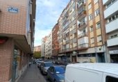 Local comercial en alquiler, traspaso con 220m² en Valladolid, en la zona de Vadillos foto