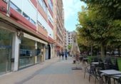 Local comercial en alquiler, traspaso con 220m² en Valladolid, en la zona de Vadillos foto