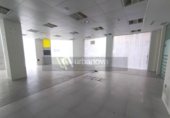 Local comercial en alquiler con 145m² en Logroño foto