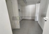 Local comercial en alquiler con 145m² en Logroño foto