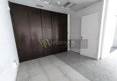 Local comercial en alquiler con 145m² en Logroño foto