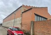 1170m² warehouse industrial for sale in Cigales, Calle de la Reina María de Hungría photo