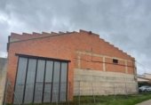 1170m² warehouse industrial for sale in Cigales, Calle de la Reina María de Hungría photo