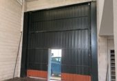 265m² warehouse industrial for sale in Colmenar Viejo photo