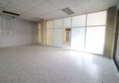 Gimnasio en venta con 128m² en Vitoria, en la zona de Salburua foto