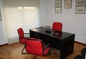 145m² bureau pour location à Ciudad Real photo
