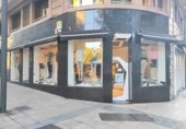 Local comercial en venta con 175m² en Vitoria, en la zona de Ensanche foto
