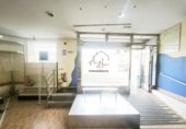 Local comercial en alquiler con 200m² en Villares de la Reina foto