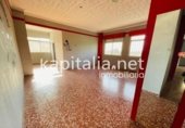 301m² commercial premises for sale in Ollería, Calle Purísima photo