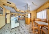 80m² commercial premises for sale in Granada, in the area of Albayda, Calle Doctor Azpitarte photo