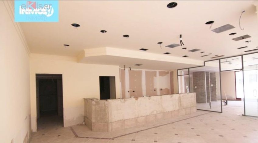 Local comercial