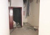 Local comercial en venta con 130m² en Sarriguren, Calle Garajonay foto