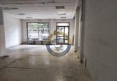 Local comercial en alquiler con 236m² en León, en la zona de Chantría, La Chantría foto
