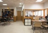 Nau
en lloguer
amb 358m² a Palomares del Río foto