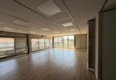 1253m² office for rent in Seville, in the area of Santa Clara photo