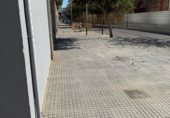 Local comercial en alquiler con 32m² en Cádiz, en la zona de Puerta Tierra foto