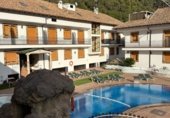 Hotel en venta en Cazorla foto