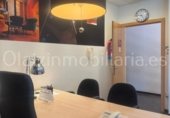 112m² offices for rent in Llodio photo