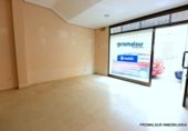 Oficinas en alquiler con 115m² en Puente Genil foto