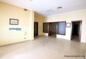 Oficinas en alquiler con 115m² en Puente Genil foto