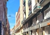 Local comercial
en lloguer
amb 80m² a Valladolid, a la zona de Plaça Espanya foto