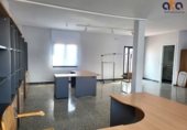 220m² bureau pour location à Valladolid, dans le quartier de Polígono Argales photo