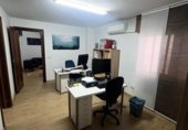Oficina
en venda
amb 88m² a Càceres, a la zona de Reyes Huertas, Ronda del Carmen foto