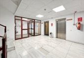 Oficina en venta con 94m² en Majadahonda, Calle Virgen de Loreto foto