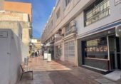 Local comercial en venta con 49m² en Benalmádena, Calle Manantial foto