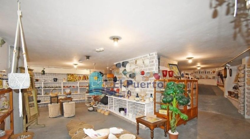 Local comercial