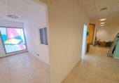 Local comercial en venta con 251m² en Carcagente, avenida germanias foto