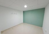 Local comercial en venta con 251m² en Carcagente, avenida germanias foto