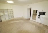 80m² locaux commerciaux pour location à Ciudad Real photo