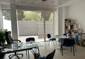 Local comercial
en lloguer
amb 1200m² a Albacete, a la zona de Indústria foto