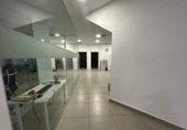 Local comercial
en lloguer
amb 1200m² a Albacete, a la zona de Indústria foto