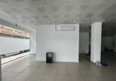 Local comercial
en lloguer
amb 1200m² a Albacete, a la zona de Indústria foto