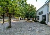 restaurant for sale in Loja photo
