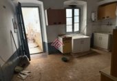 building for sale in Trujillo photo