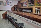Bar en venta con 68m² en Azuaga foto