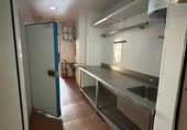 130m² commercial premises for rent in Badajoz photo