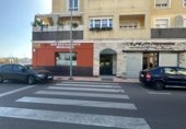 130m² commercial premises for rent in Badajoz photo