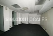 Local comercial en alquiler con 350m² en Barcelona, en la zona de el Coll, Carrer de Móra d'Ebre foto